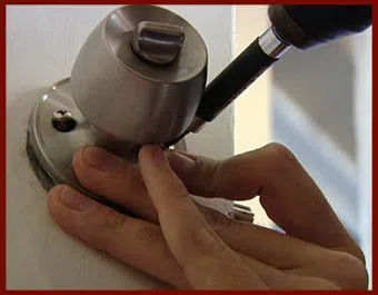 Waterbury Lock And Key Waterbury, CT 203-651-6681 - 9-locks-change